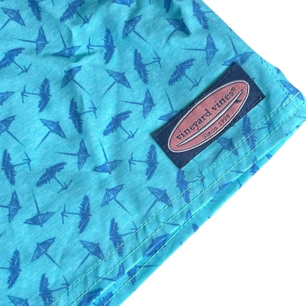 Vineyard Vines Boys Chappy Swim Trunks Blue Umbrella Print Youth Size XL